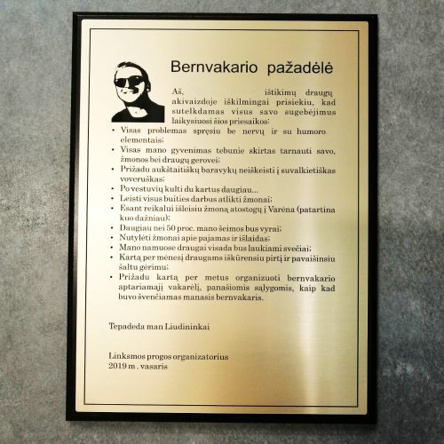 dovanos-bernvakariui-priesaika dovanos-bernvakariui-priesaika
