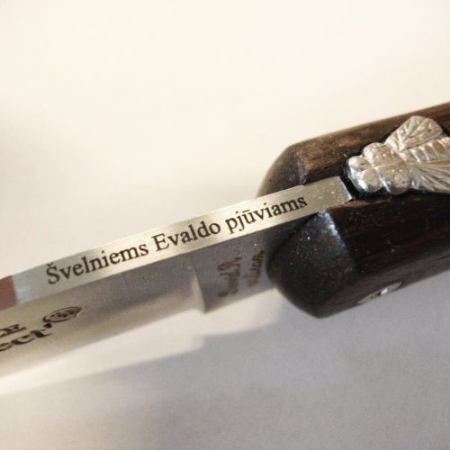 peilis peilis-svelniems-pjuviams