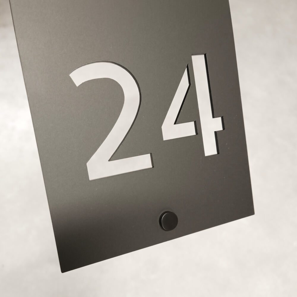 modernus-buto-numeris-juoda-matine-6