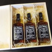Personalizuotas „Jack Daniel’s“ butelis su graviūra